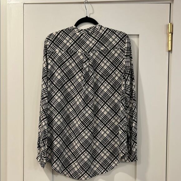 Equipment Black and White Plaid Button-Up Shirt, Size Medium - Picture 7 of 8